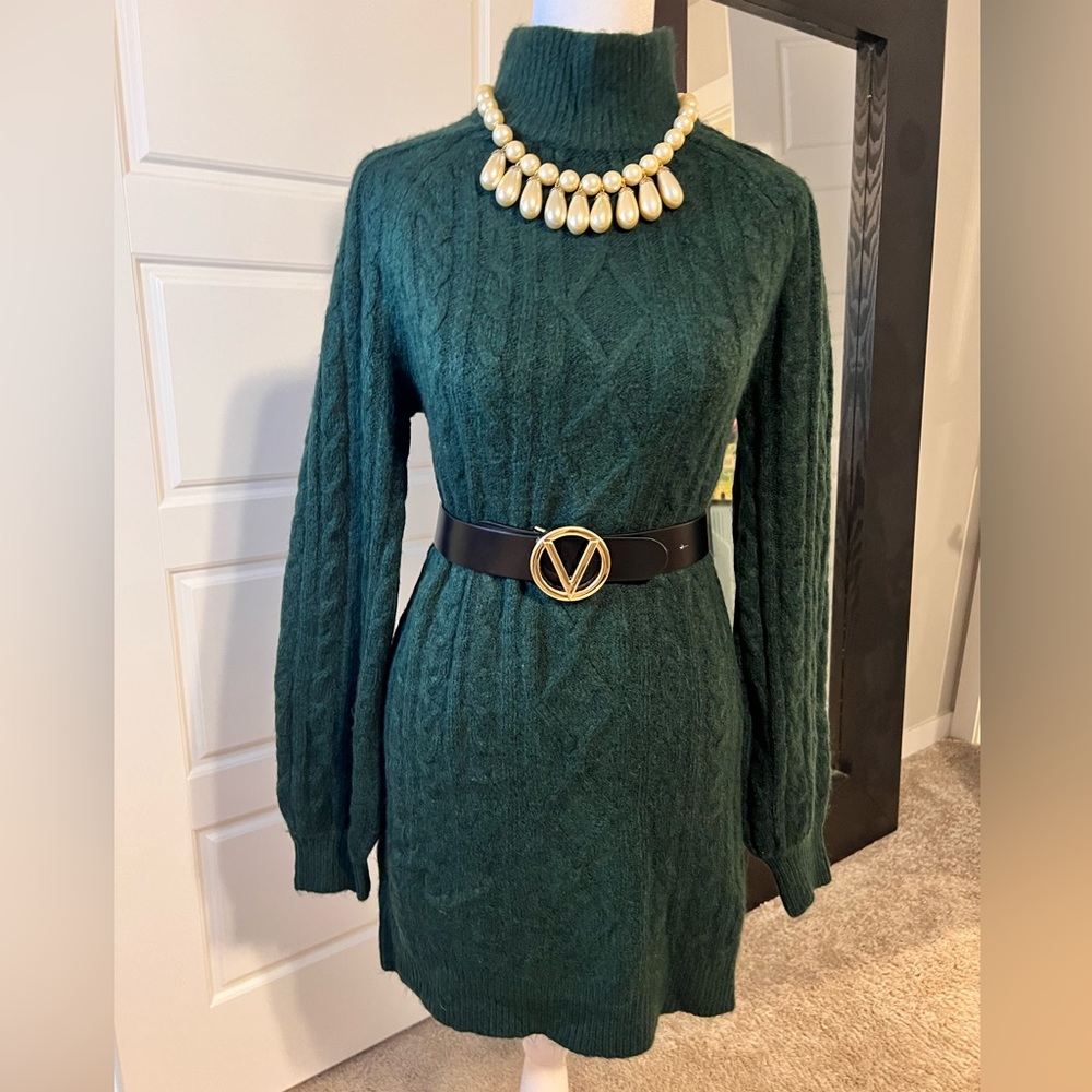 Abercrombie & Fitch Green Cable Knit Dress